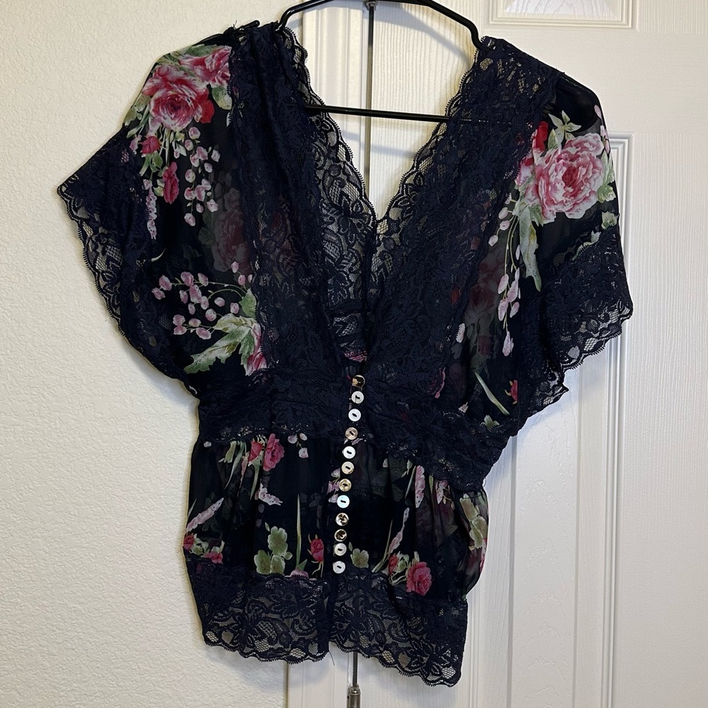 Flowy shirt